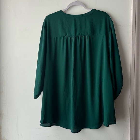 Torrid | Emerald Green Harper Georgette Button Front Popover Blouse | 4X - Picture 11 of 11